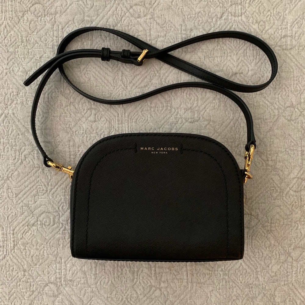 Marc Jacobs Black leather crossbody bag